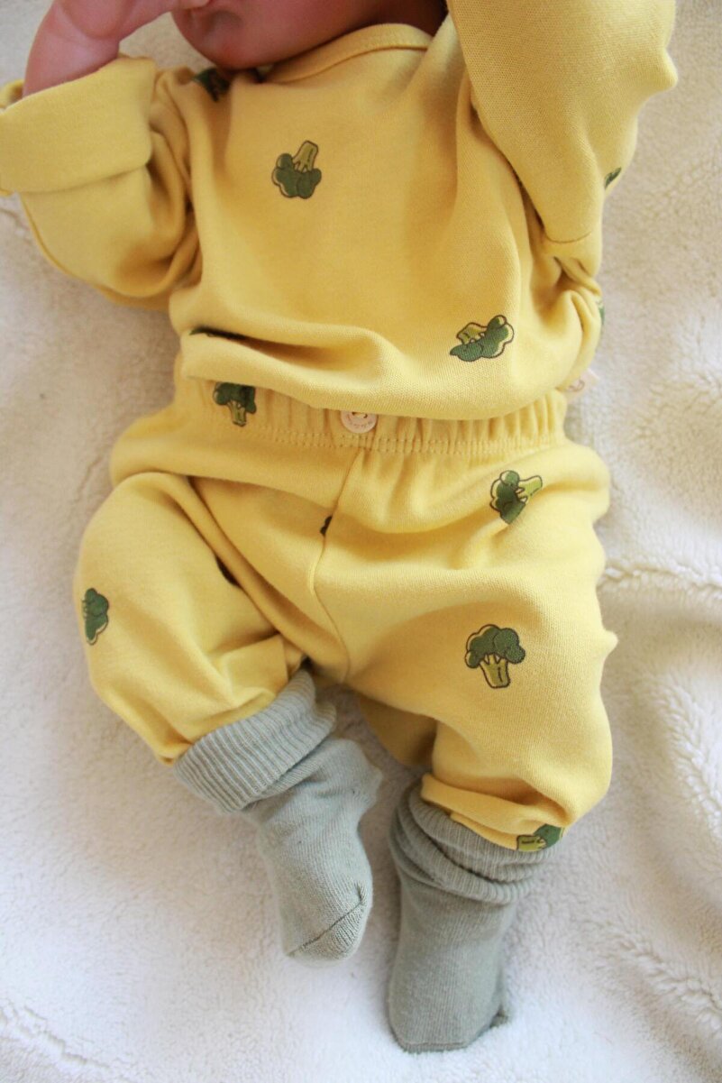 1_org_zoom-1318.jpg Oh La La Koala Broccoli Print Baby Outfit