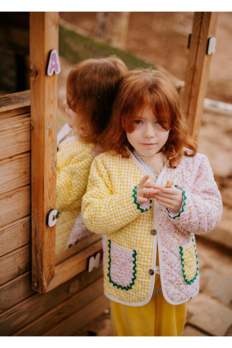 1_org_zoom-1793.jpg Kirazkids Flower Garden Plush Detail Jacket