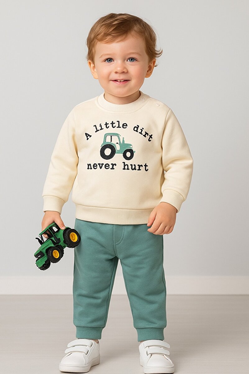 1_org_zoom-46.jpg MyPrettyBaby Tractor Print Boys' Cotton Two-Piece Set
