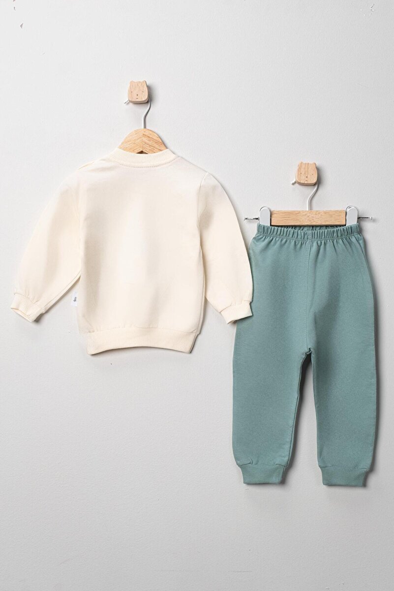 1_org_zoom-49.jpg MyPrettyBaby Tractor Print Boys' Cotton Two-Piece Set