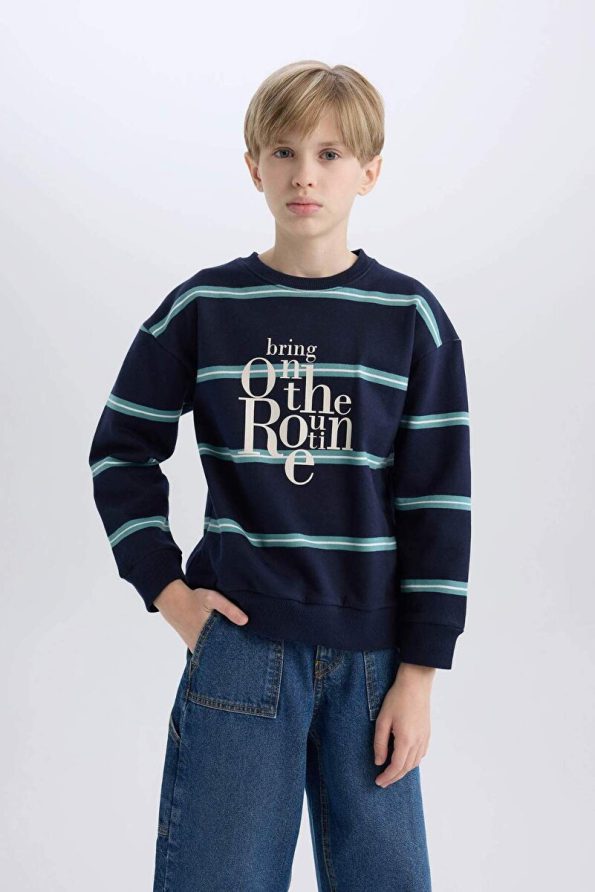 Defacto Boys' Oversized Graphic Sweatshirt