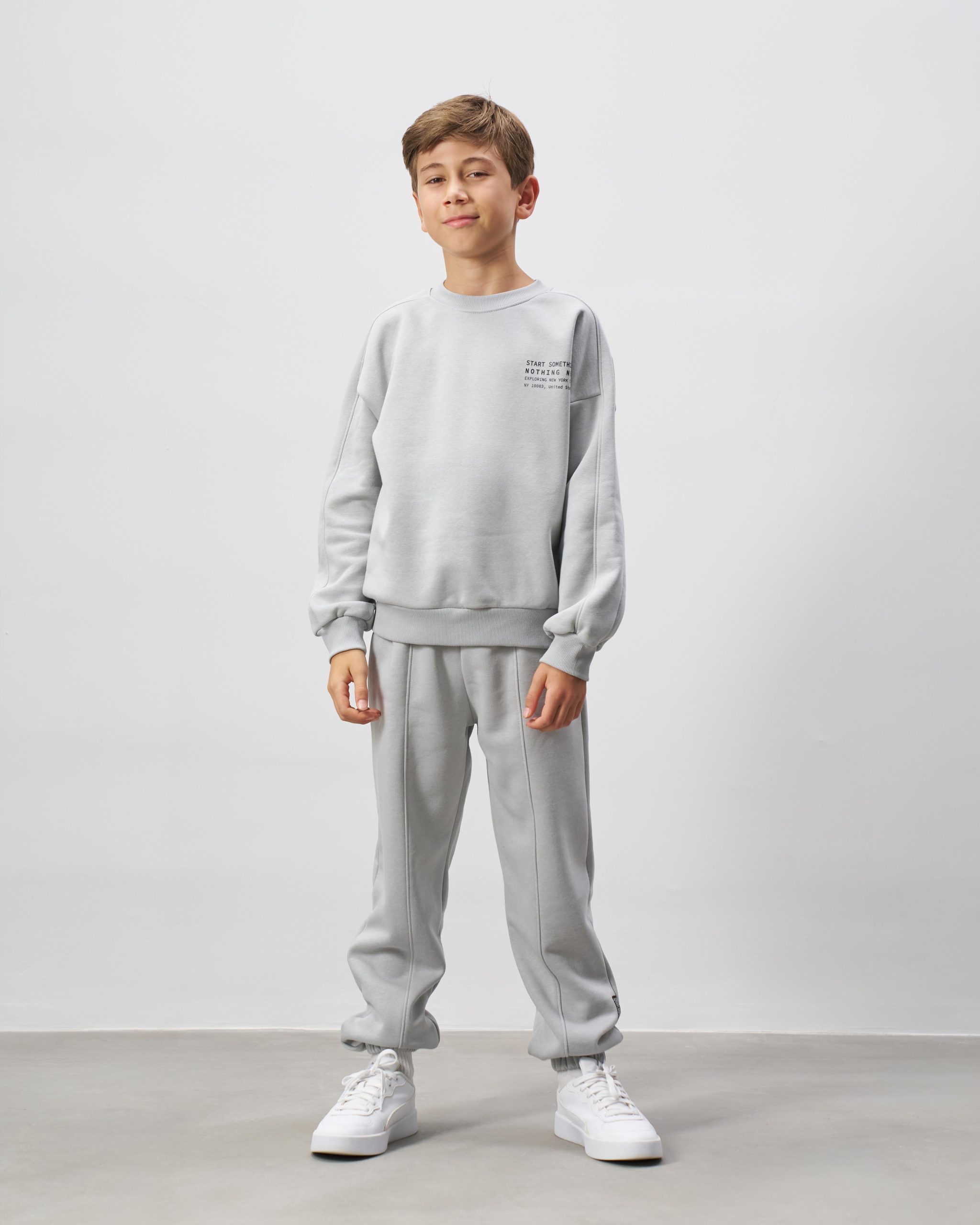 40475010-2d65-4268-89eb-3432a40aeb08-8-8bcd.jpg Boys' Cotton Gray Basic Printed Sweatshirt and Jogger Set