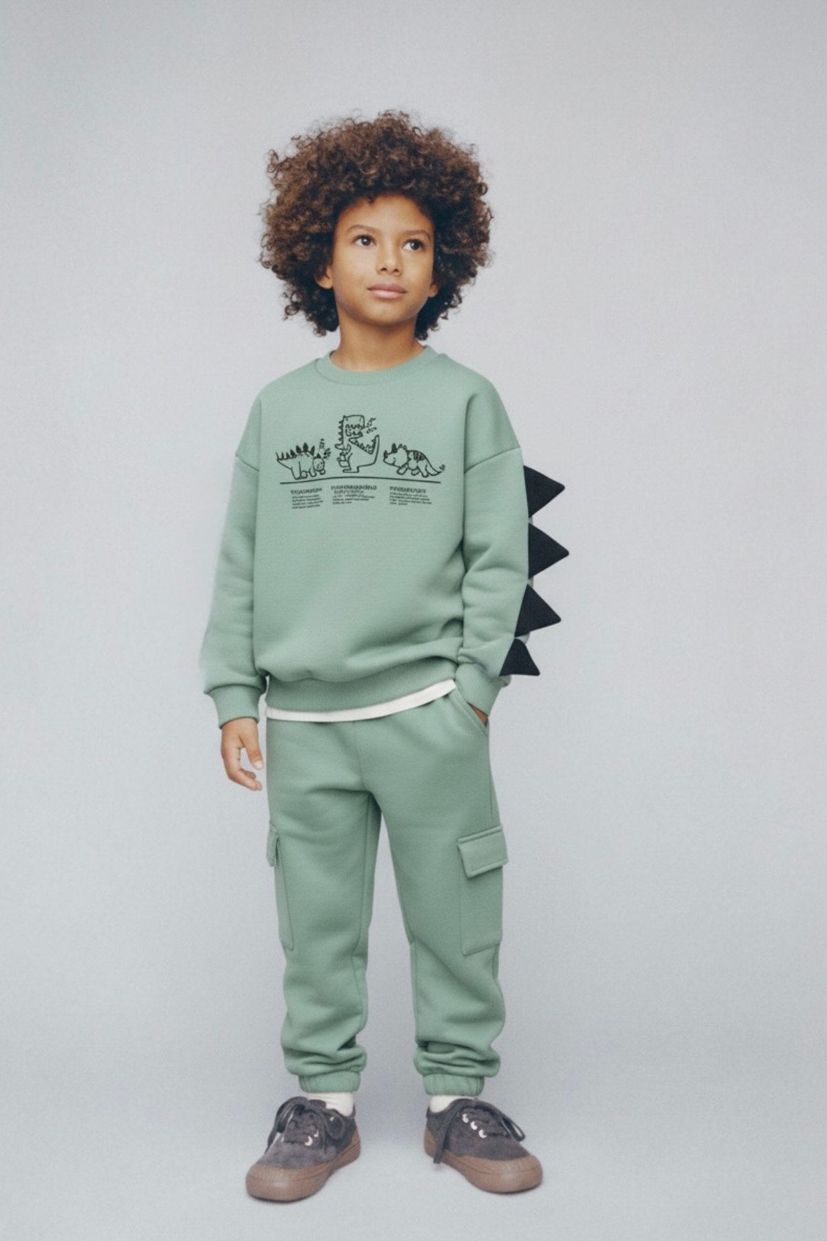 60ec6e29-49ac-46fd-9053-c6bf63422139-444889.jpg Boys' Cotton Green Dinosaur Print 3D Back Detail Sweatshirt & Cargo Pants Set