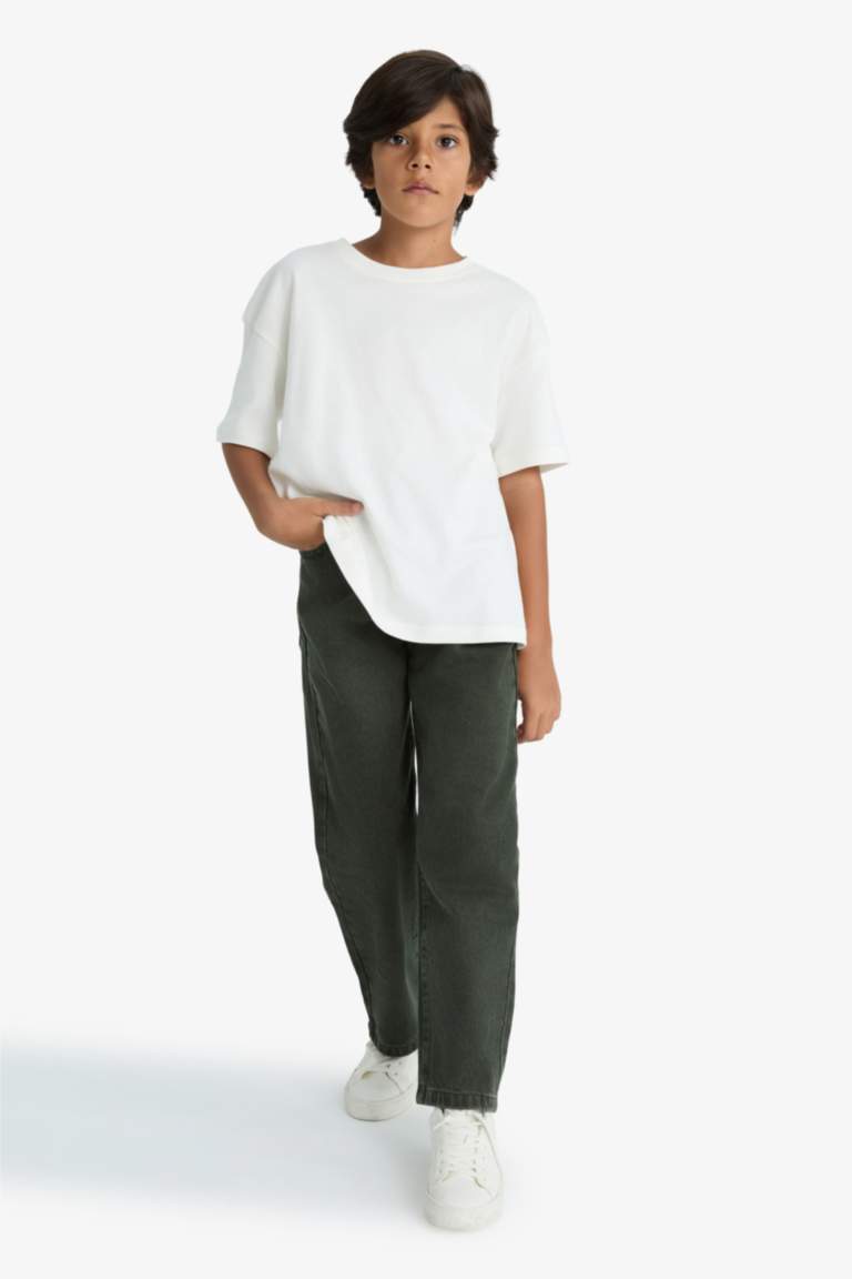 G2929A8_25AU_KH243_01_01.jpg Boys' Wide Leg Straight Fit Jeans