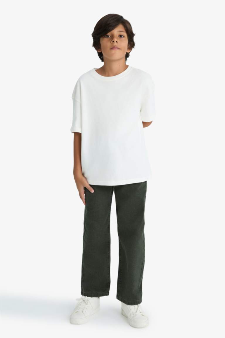 G2929A8_25AU_KH243_02_01.jpg Boys' Wide Leg Straight Fit Jeans