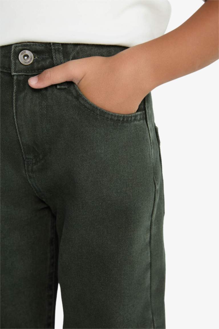 G2929A8_25AU_KH243_05_01.jpg Boys' Wide Leg Straight Fit Jeans