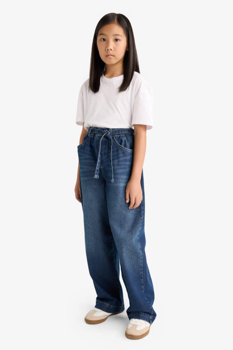 G2949A8_25WN_NM28_04_01.jpg Girls' Wide Baggy Fit Elastic Waist Jeans