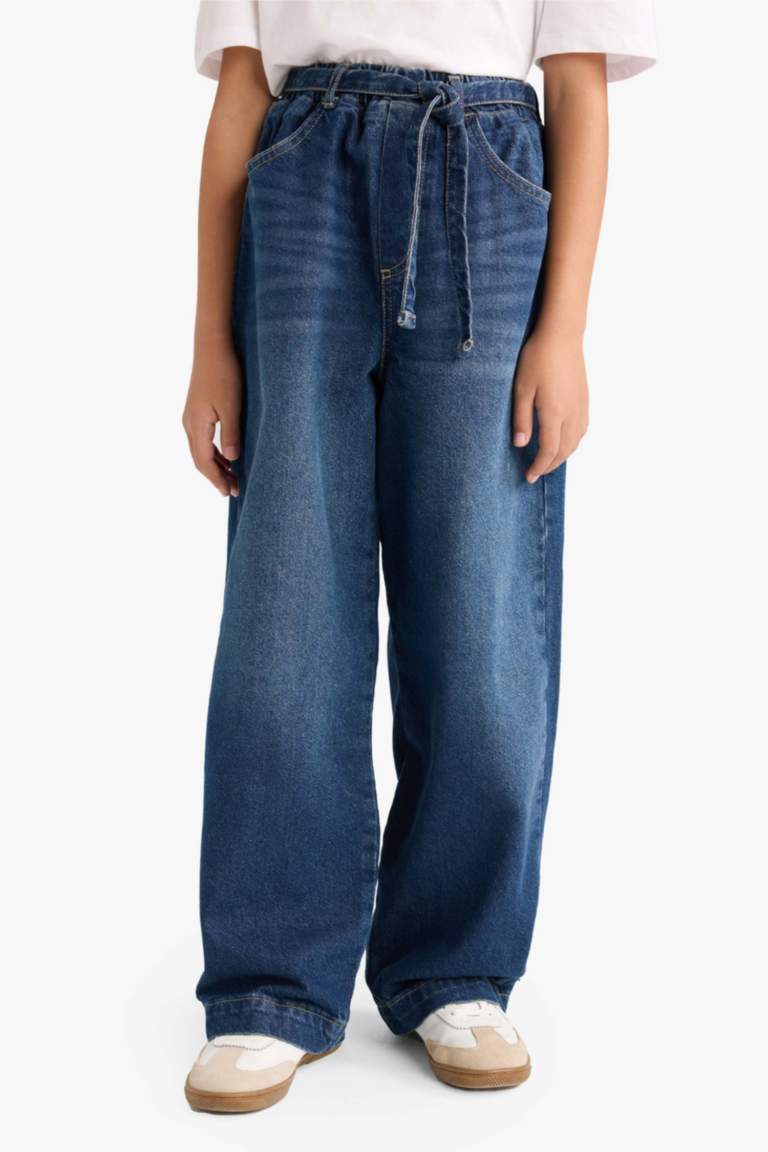 G2949A8_25WN_NM28_05_01.jpg Girls' Wide Baggy Fit Elastic Waist Jeans