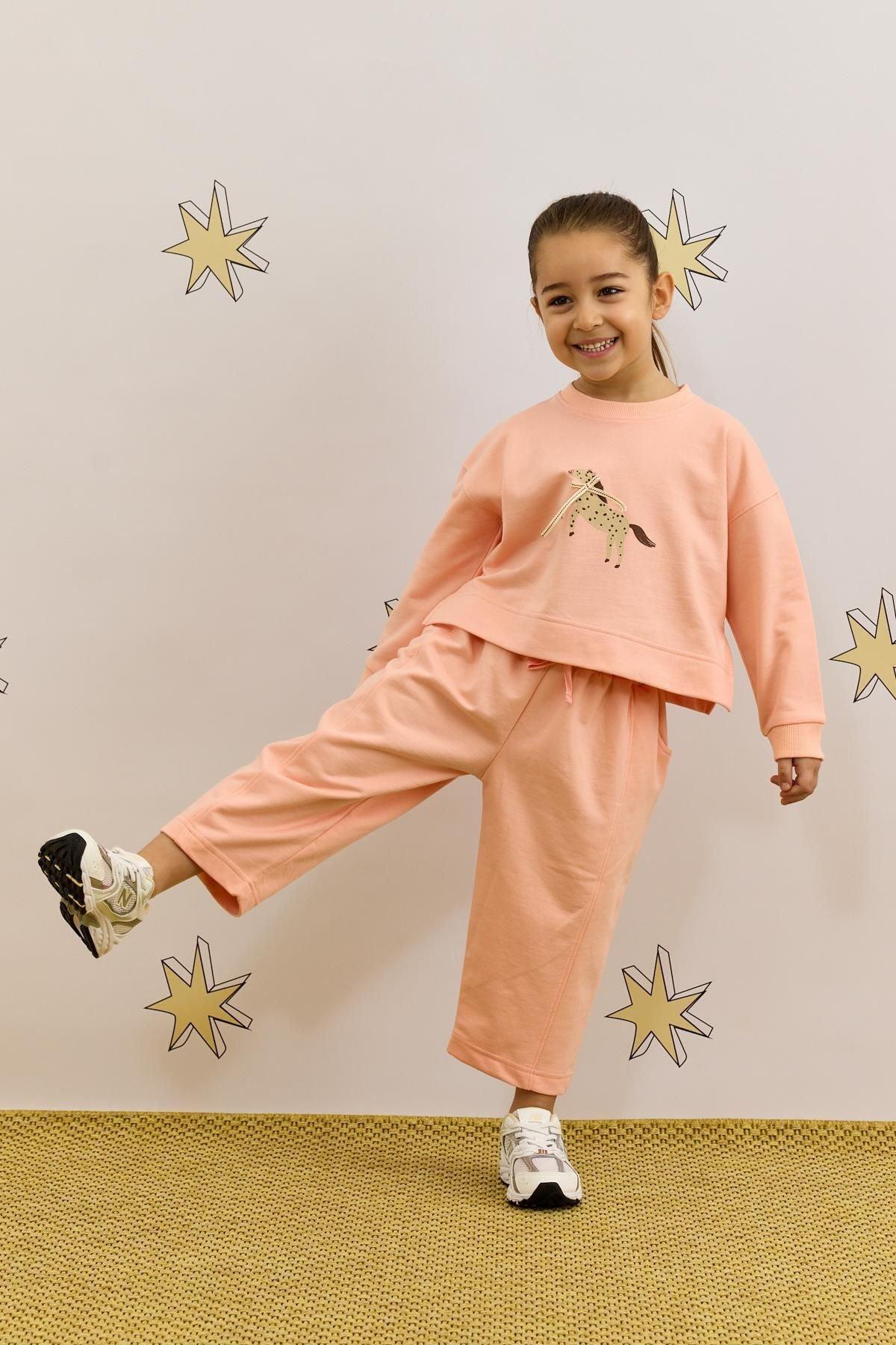 baskili-sweatshirt-takim-pembe-9645.jpg Printed Sweatshirt Set Pink
