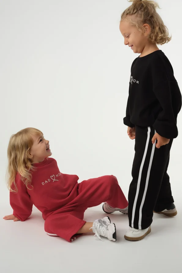 Dad-Mom Sweatshirt Red