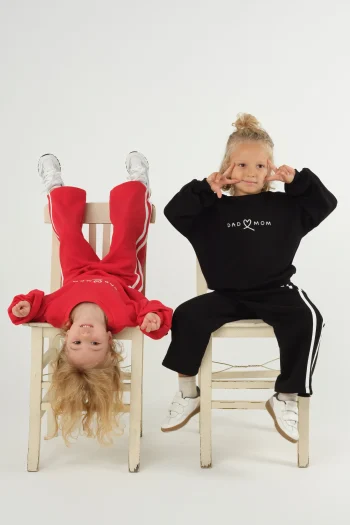 Dad-Mom Sweatshirt Black