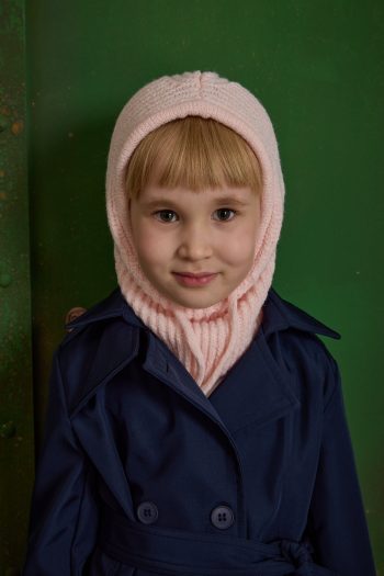 Kids' Pink Snow Hat with Drawstring