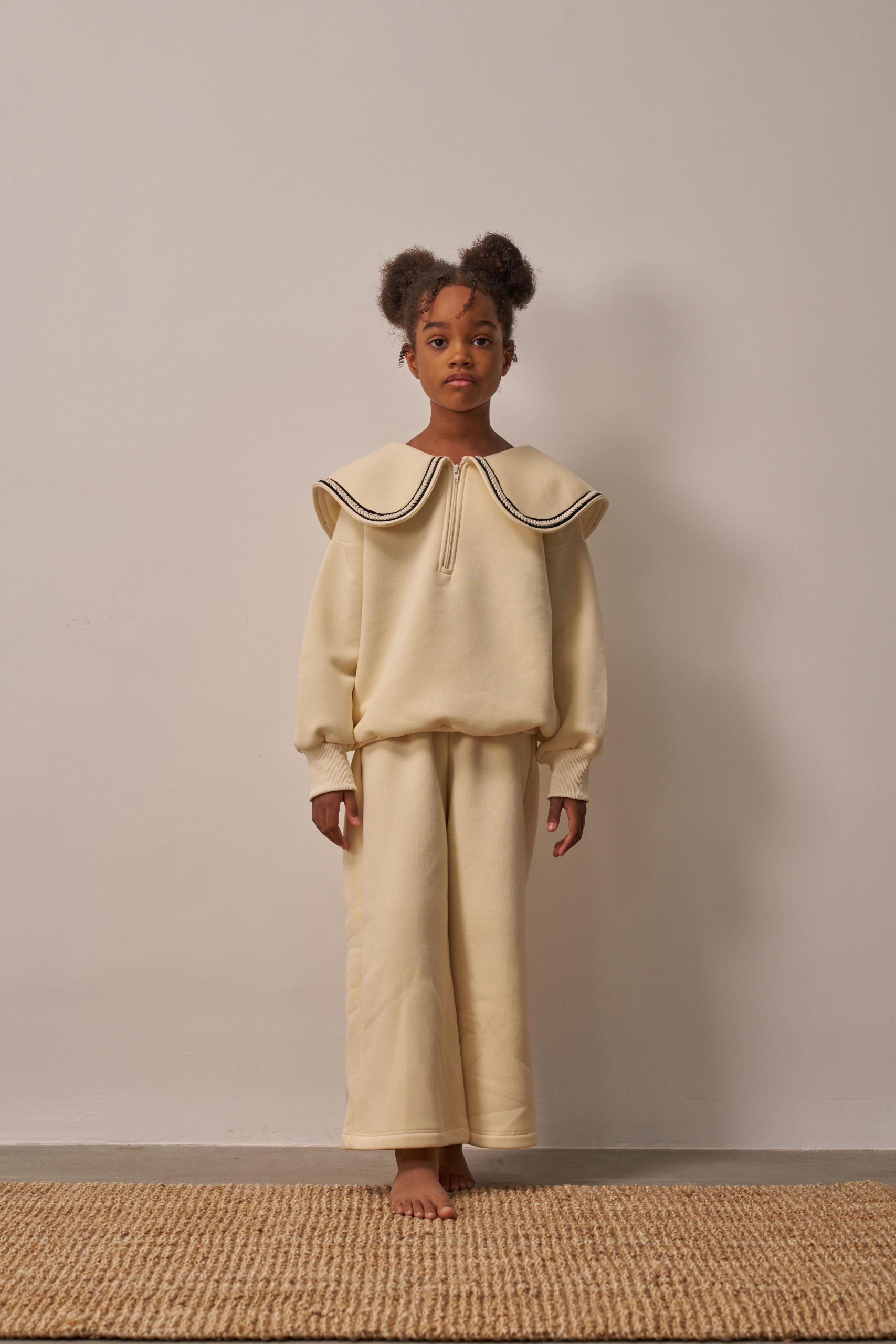 krem-genis-yakali-kiz-takim-43abe4.jpg Milky Lumo Vintage Set