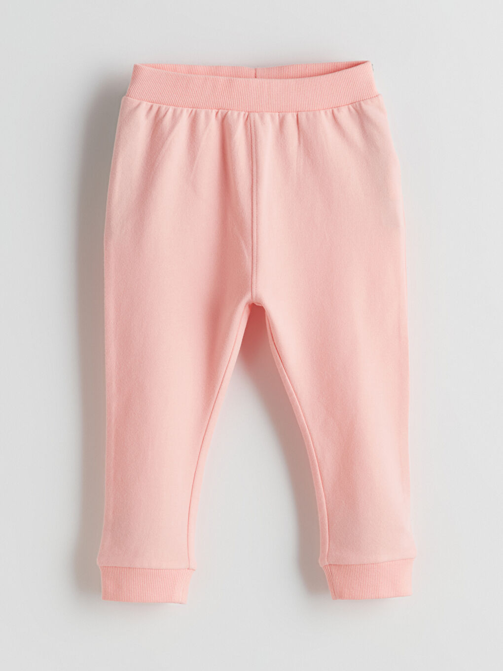 l_20252-w56045z1-yg7_a5.jpg LCW Baby Beige Long Sleeve Minnie Mouse Print Pajama Set for Girls