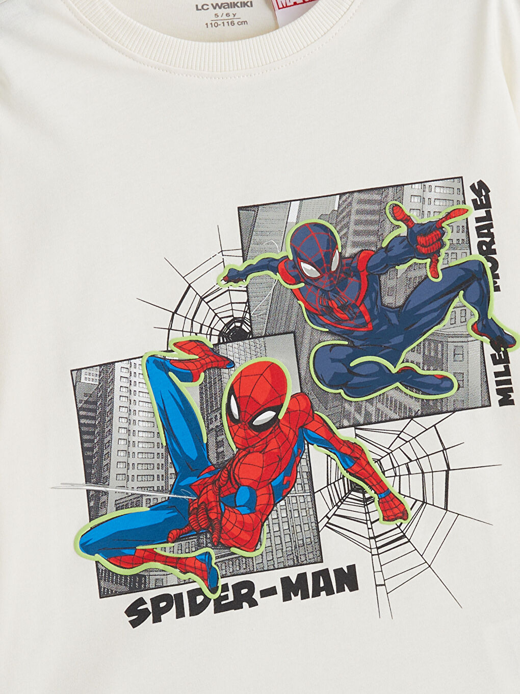 l_20252-w56393z1-qvk_a1.jpg LCW Kids Beige Spider-Man Printed Boys T-Shirt