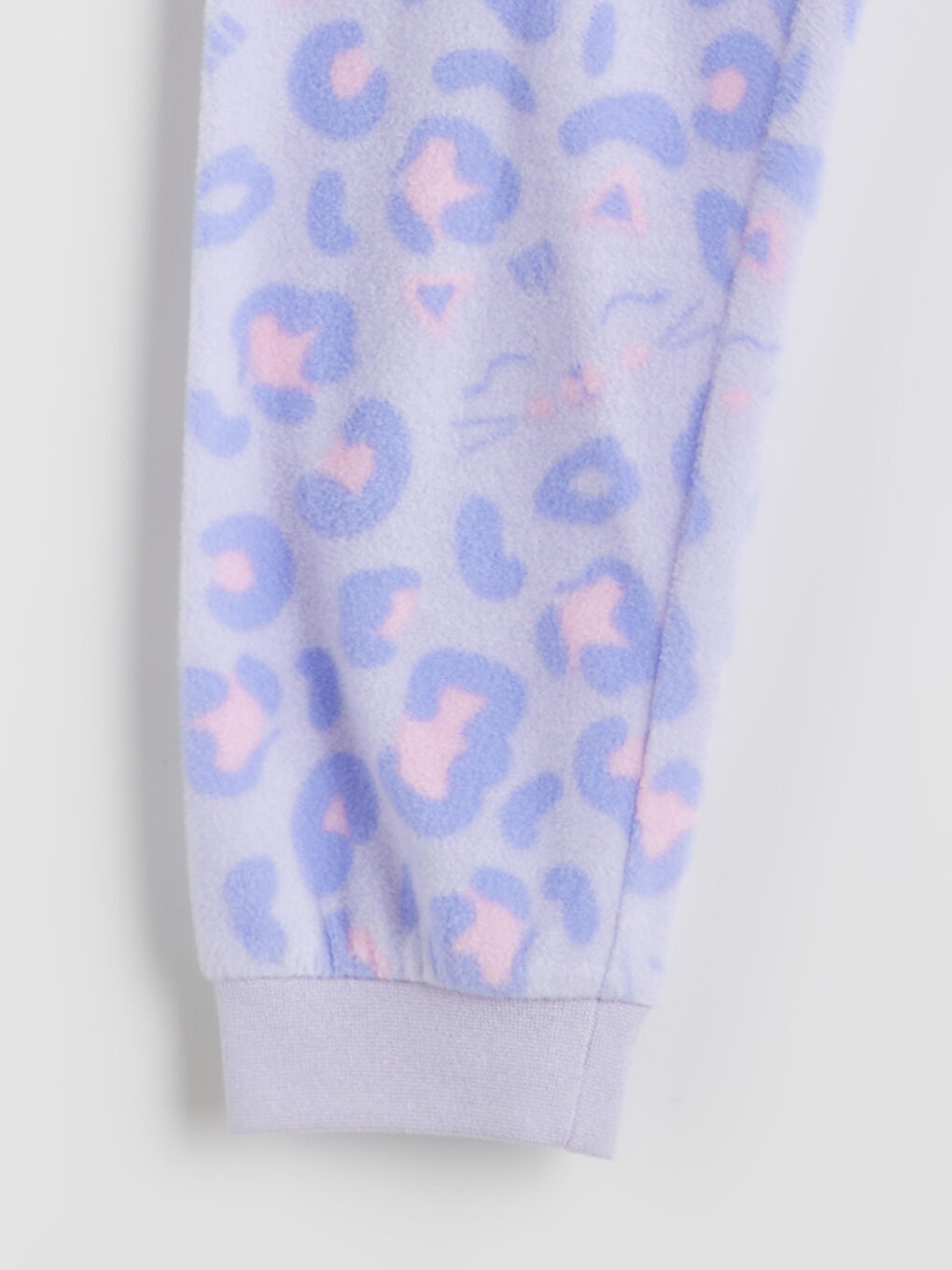 l_20252-w5ac36z4-fww_a5.jpg LCW Kids Pink Crew Neck Fleece Pajama Set for Girls