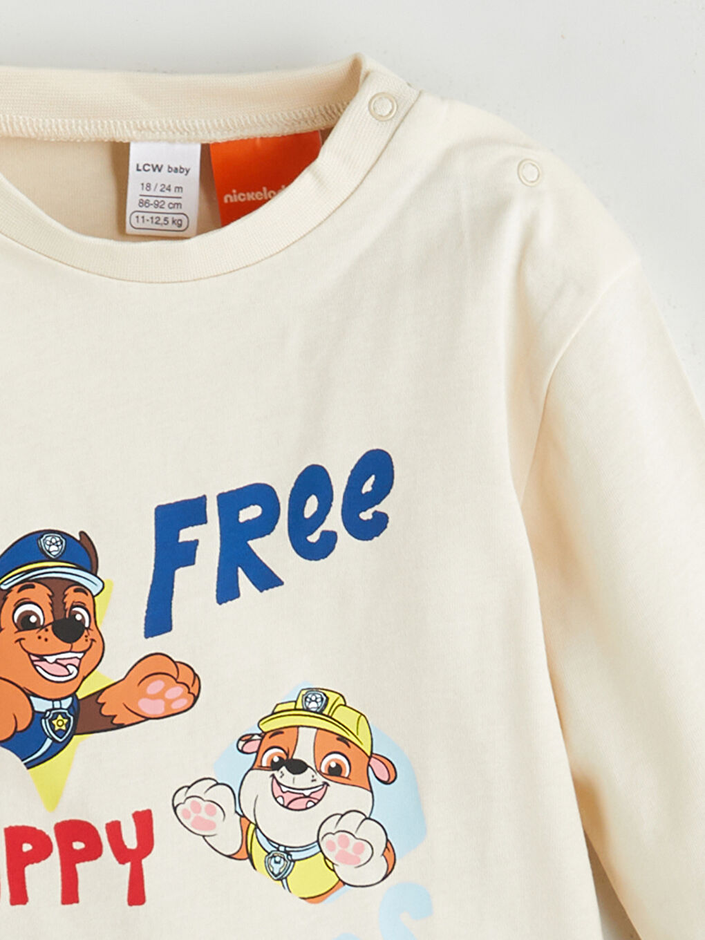 l_20252-w5ci00z1-ff7_a2.jpg LCW Baby Beige Crew Neck Paw Patrol Printed Boys Pajama Set