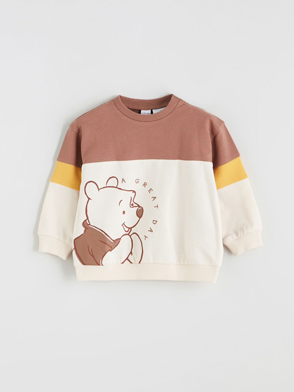 l_20252-w5gd14z1-r1v_a1.jpg LCW Baby Brown Crew Neck Long Sleeve Winnie The Pooh Printed Boys Sweatshirt and Jogger Pants Set