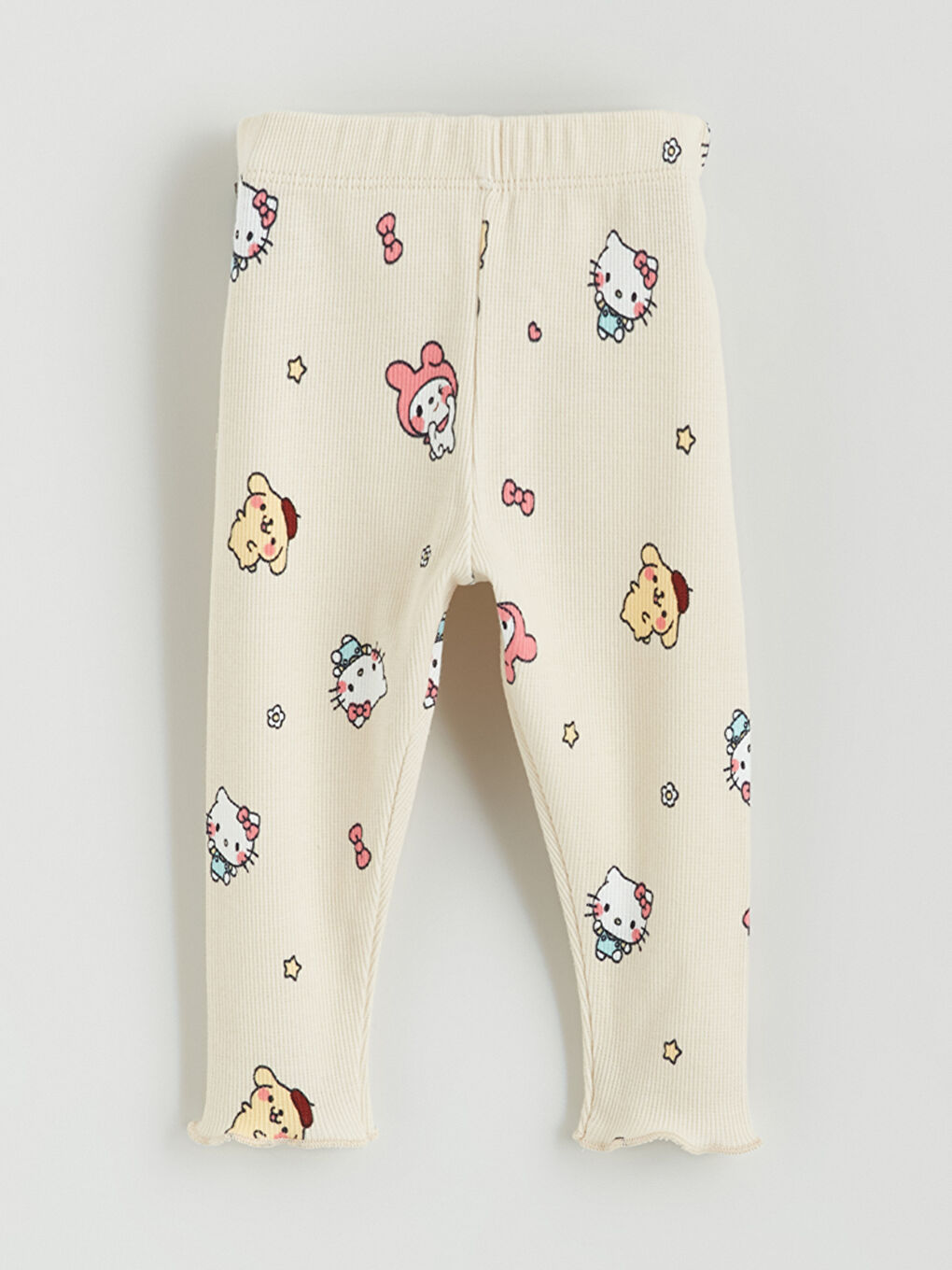 l_20252-w5hh59z1-lqa_a3.jpg LCW Baby Beige Hello Kitty Printed Girls Pajama Set