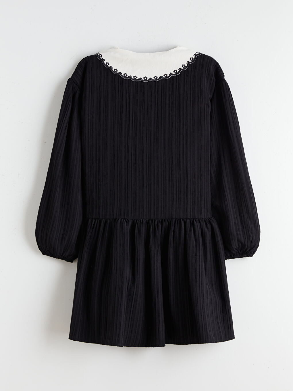 l_20252-w5li02z4-cvl_a1.jpg LCW Kids Black Peter Pan Collar Dress