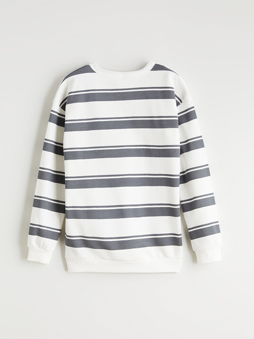 l_20252-w5m599z4-lrv_a2.jpg LCW Kids Gray Striped Crew Neck Sweatshirt for Boys