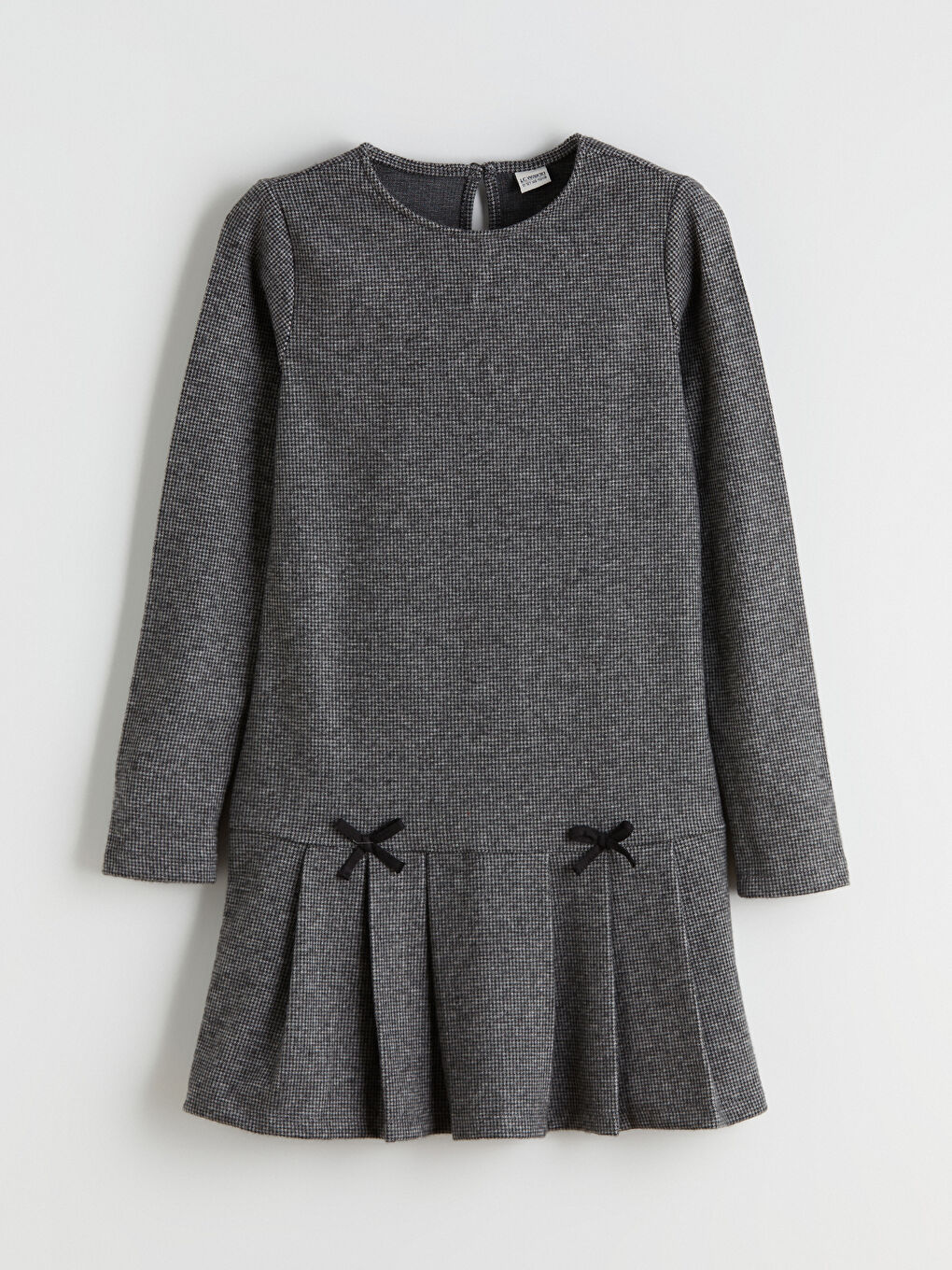 l_20252-w5mq28z4-lkx_a.jpg LCW Kids Black Short Sleeve Pleated Dress for Girls