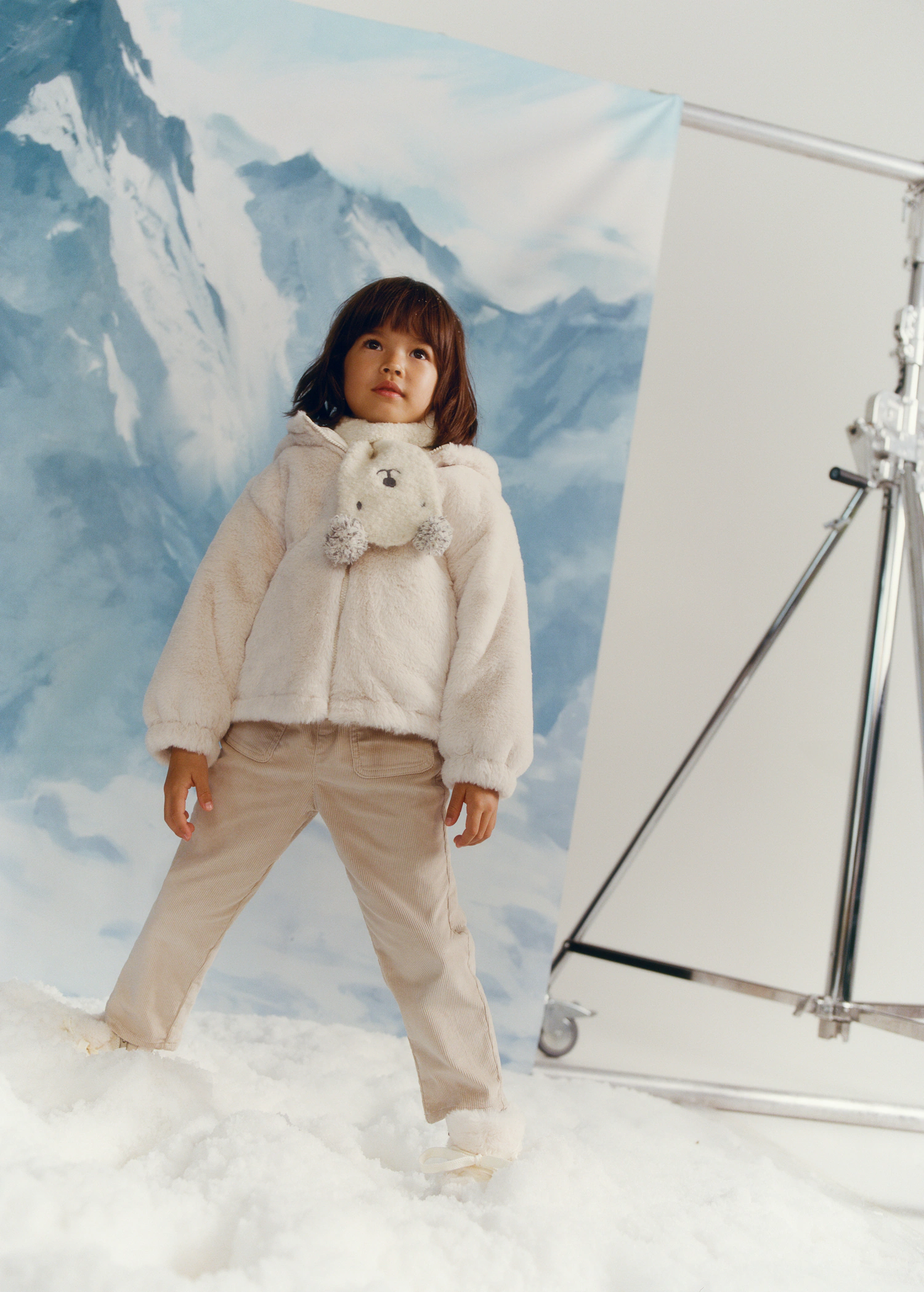 mango-product-1761419846887-1.webp Corduroy Trousers