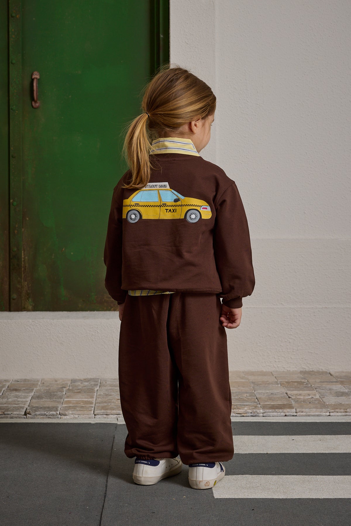 oversize-baskili-esofman-takimi-kahverengi-11248.jpg Brown Oversized Printed Tracksuit