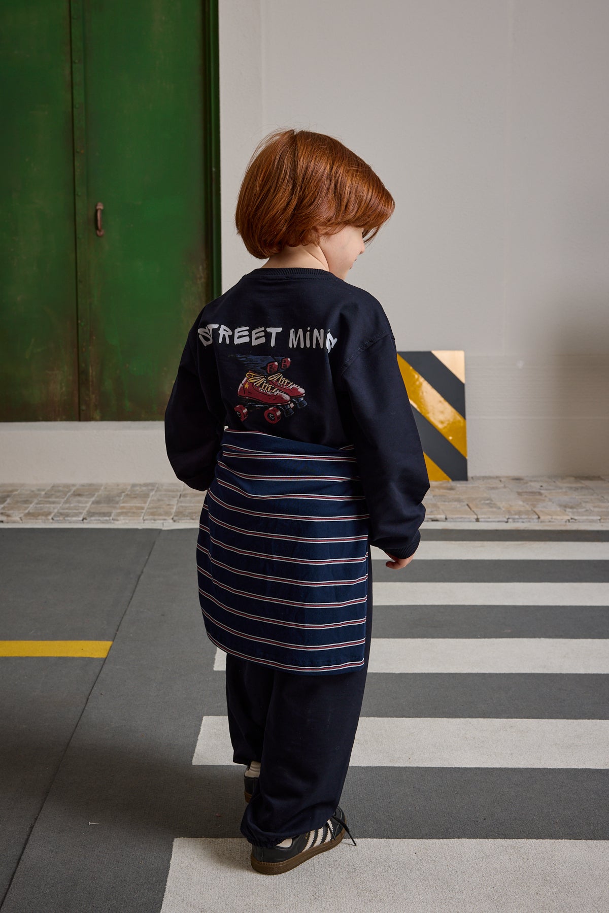 oversize-baskili-esofman-takimi-lacivert-11256.jpg Navy Oversized Printed Tracksuit