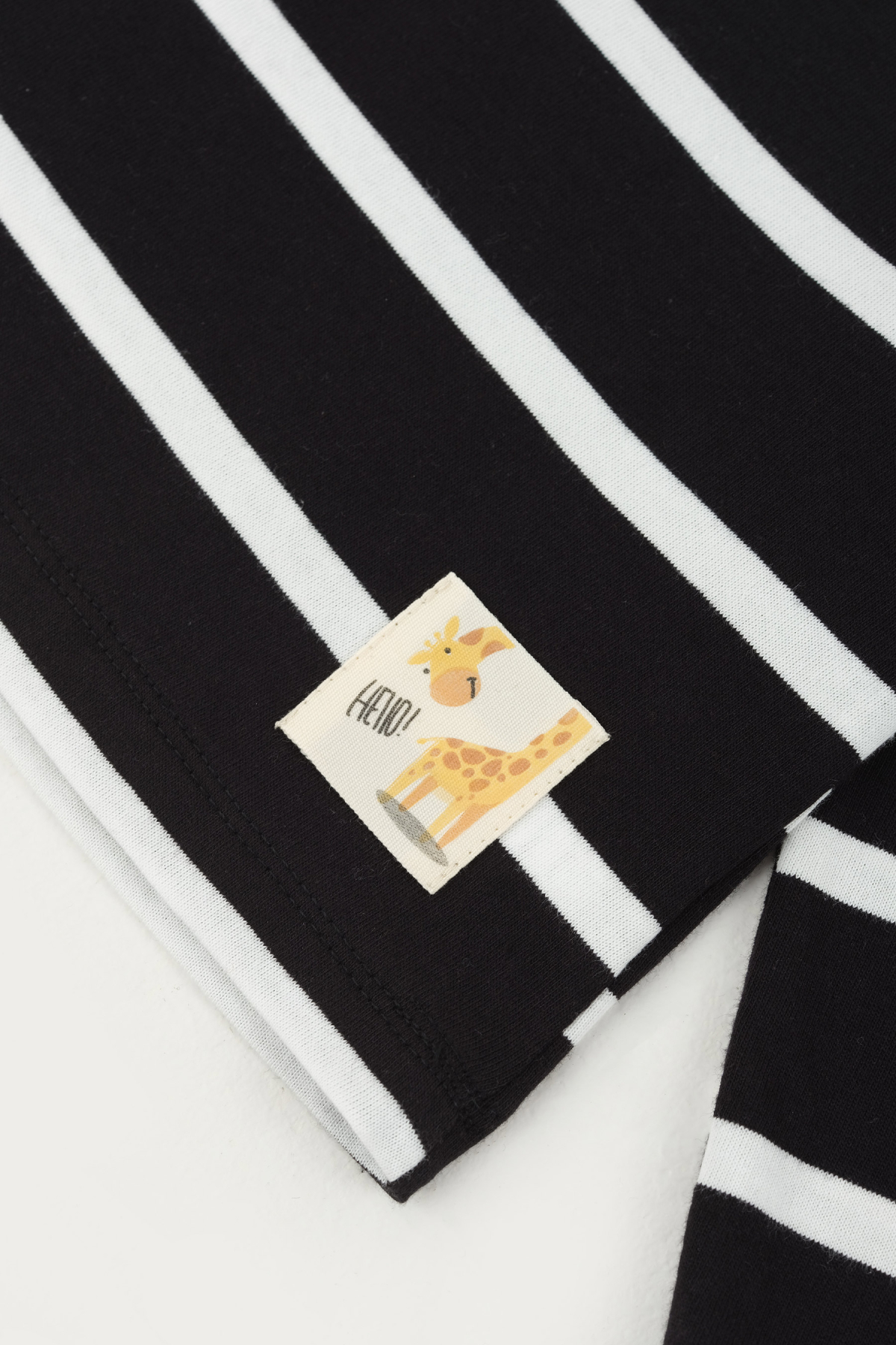 ribanali-takim-siyah-beyaz-takim-mioma-kids-759-19-O.jpg Striped Ribbed Set Black and White