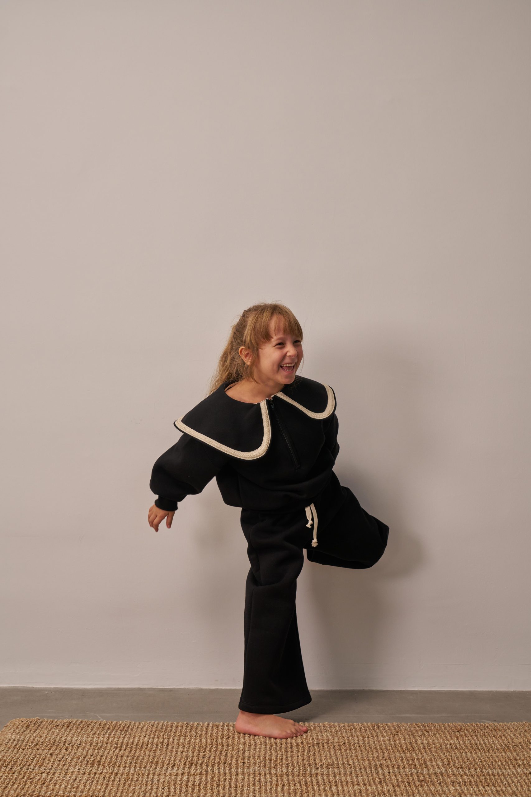 siyah-genis-yakali-kiz-takim-b-4bae.jpg Midnight Lumo Vintage Set