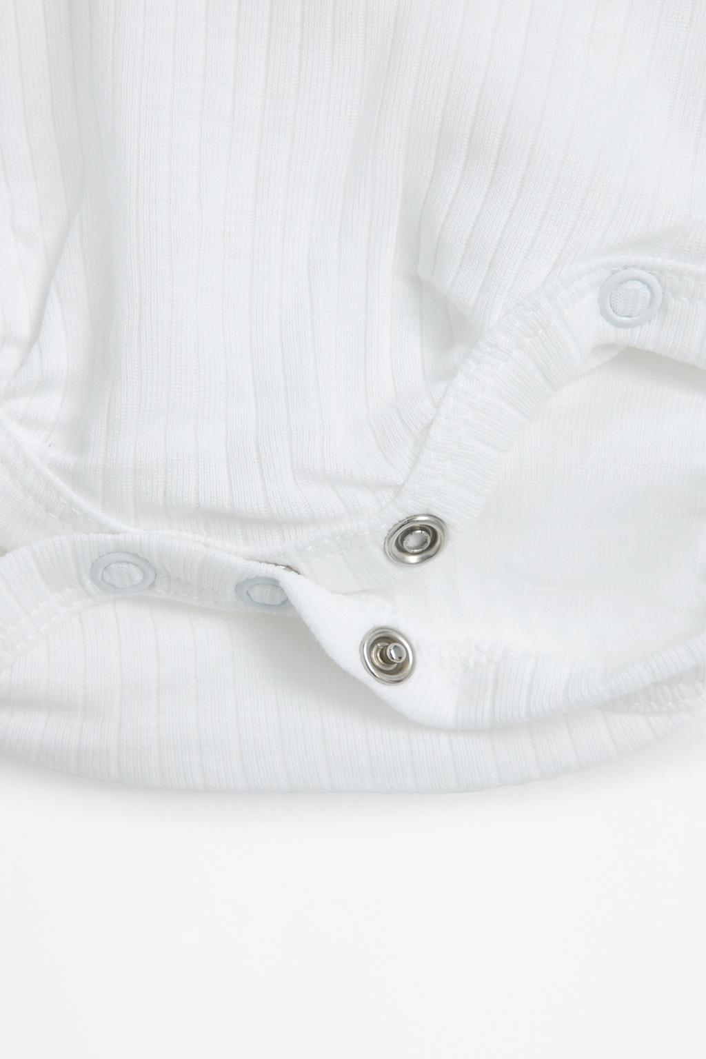 05009282250-A9.jpg 2-Piece Ribbed Kimono Bodysuit Set