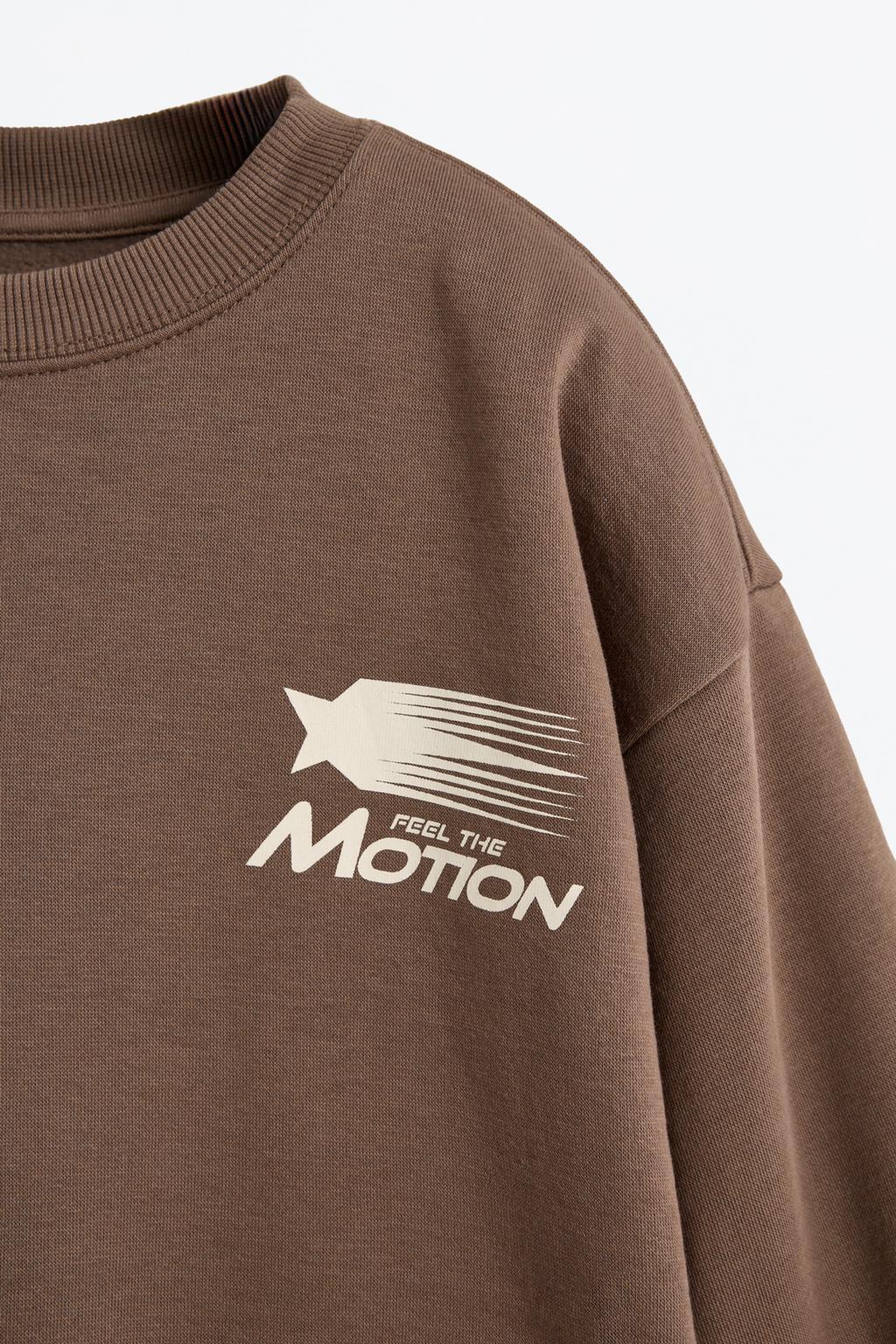 05049715707-A8.jpg Sweatshirt and Pants Set