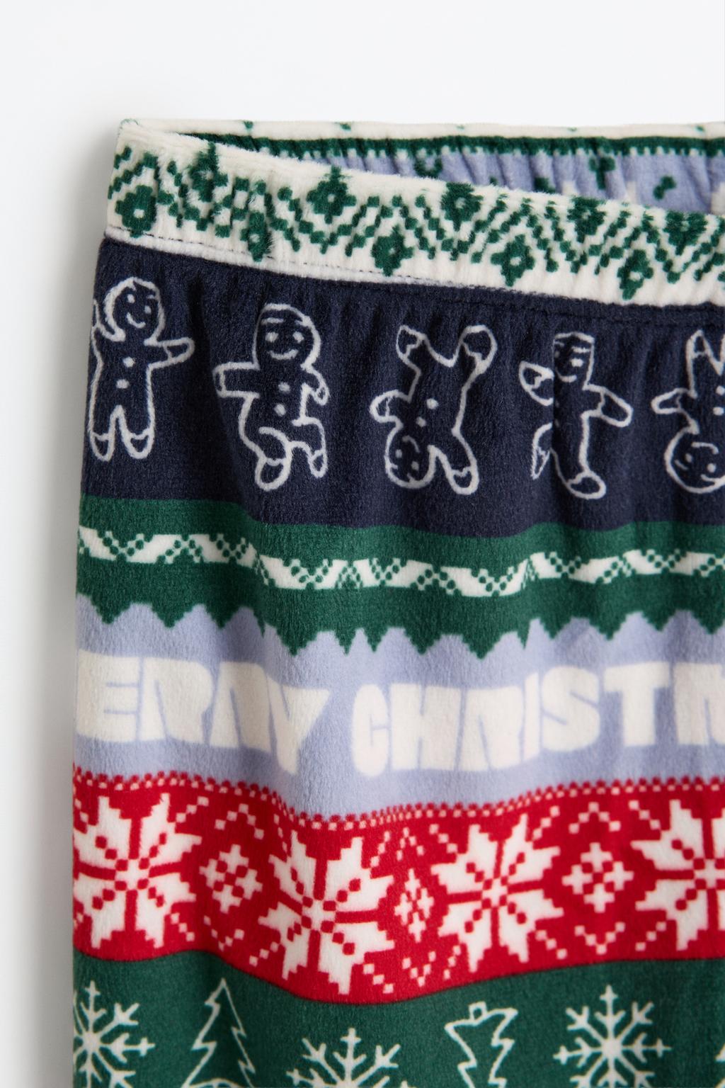 05139252403-A5.jpg Baby Velvet Trim Pajama Set