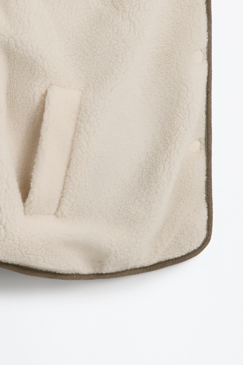 05804106533-A9.jpg Reversible Hooded Coat