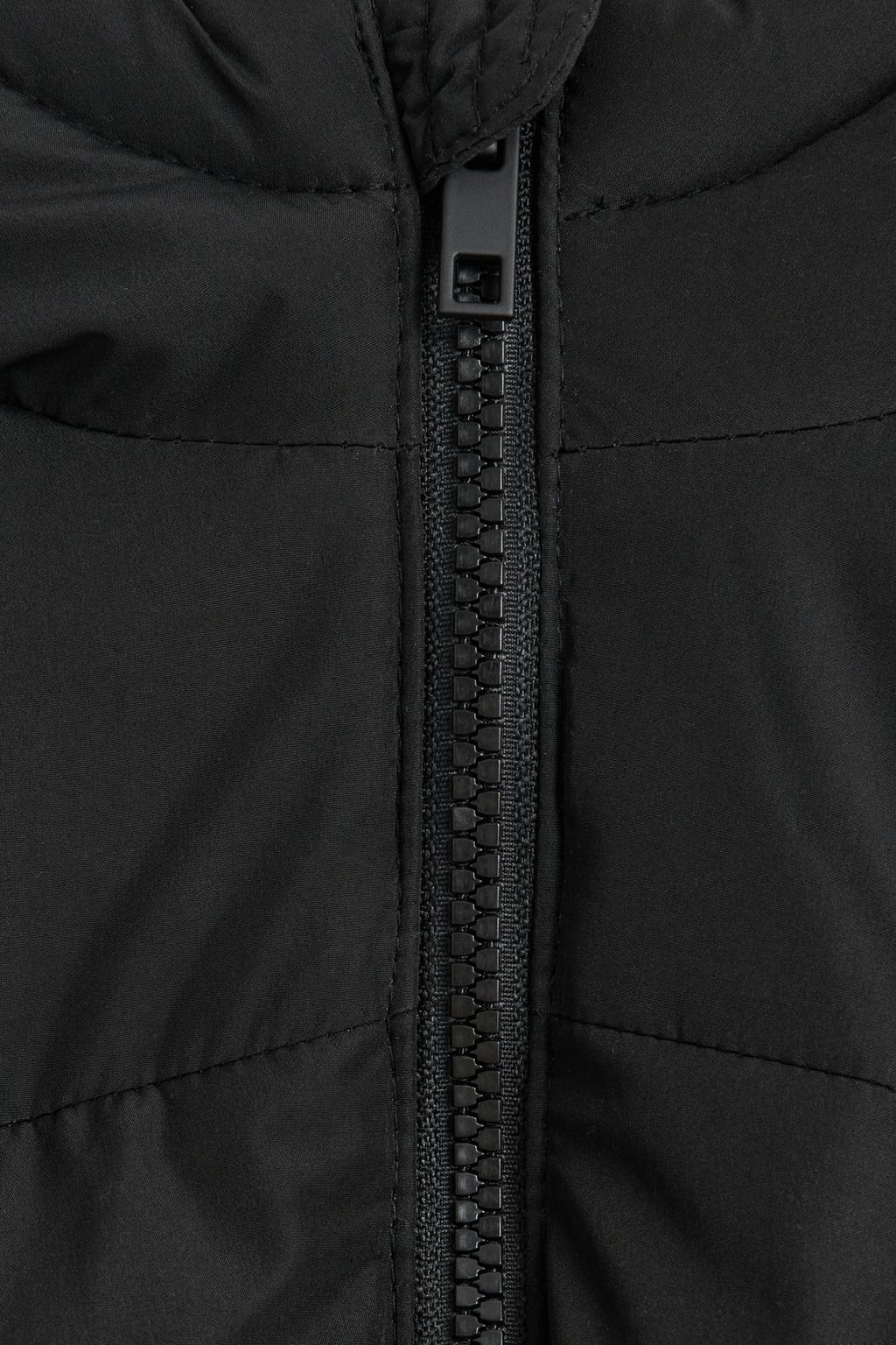 05814702800-A8.jpg Puffer Jacket