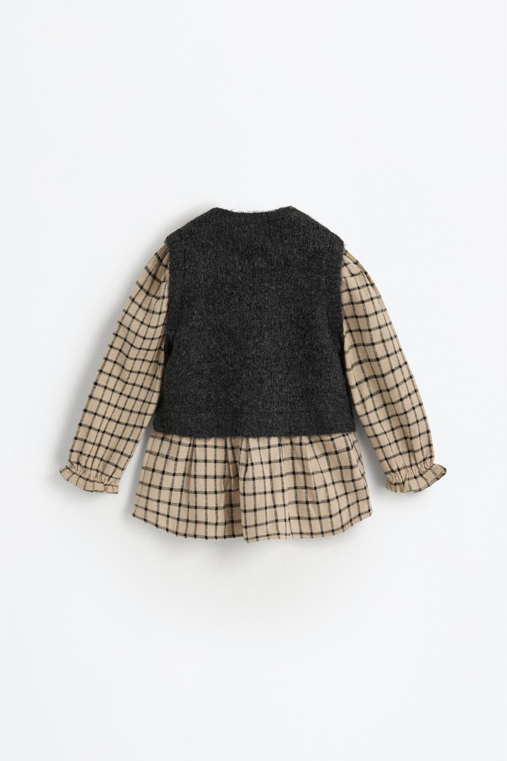 05914200818-A5.jpg Knitted Vest and Shirt Set