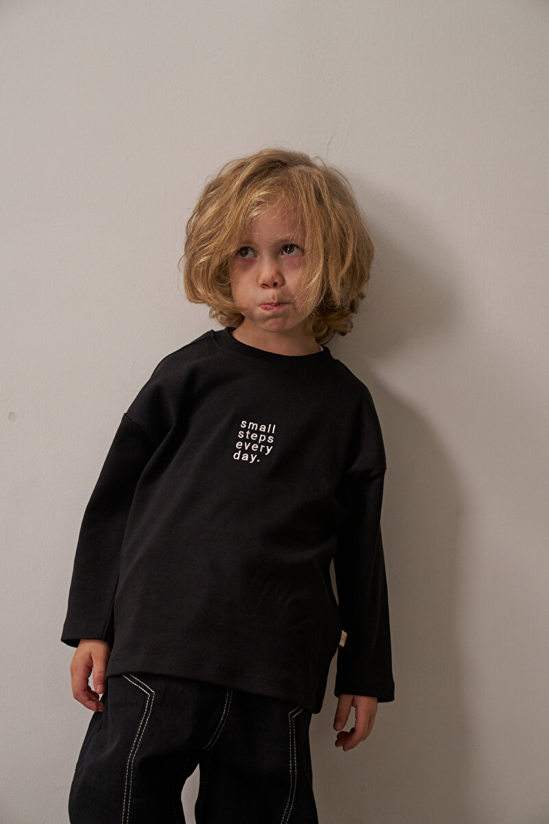 1_org_zoom-204.jpg Oh La La Koala For Little Ones Black Embroidered Oversized Long Sleeve T-shirt