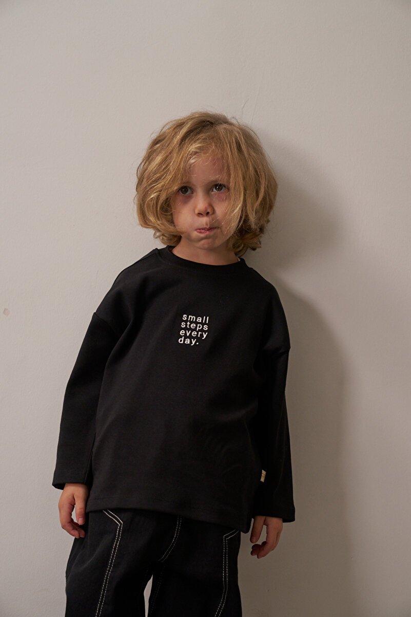 1_org_zoom-207.jpg Oh La La Koala For Little Ones Black Embroidered Oversized Long Sleeve T-shirt