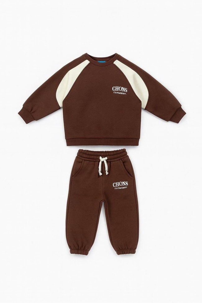 88cdc752-d75d-48e1-a623-ff84e2a7b45a-b93bda.jpeg Unisex Kids Cotton Brown Printed Tracksuit – Sporty and Comfortable Style
