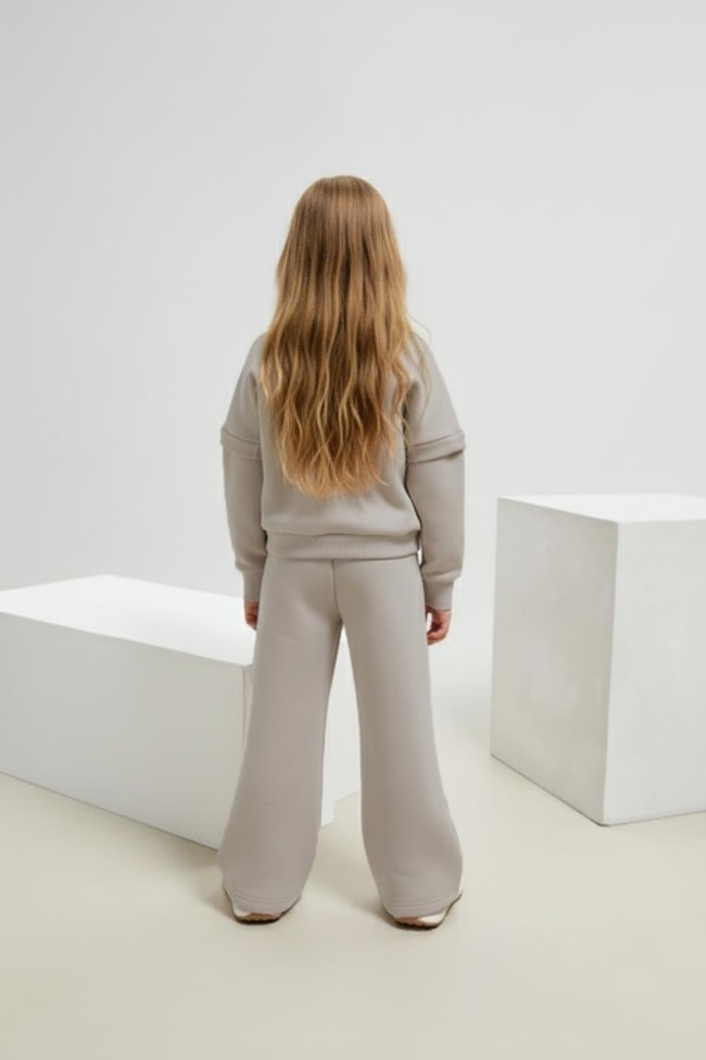 9332b792-1887-4d21-908a-ad2941fb42ad-b0e66-.jpg Girls' Cotton Printed Sweatshirt and Palazzo Tracksuit Set