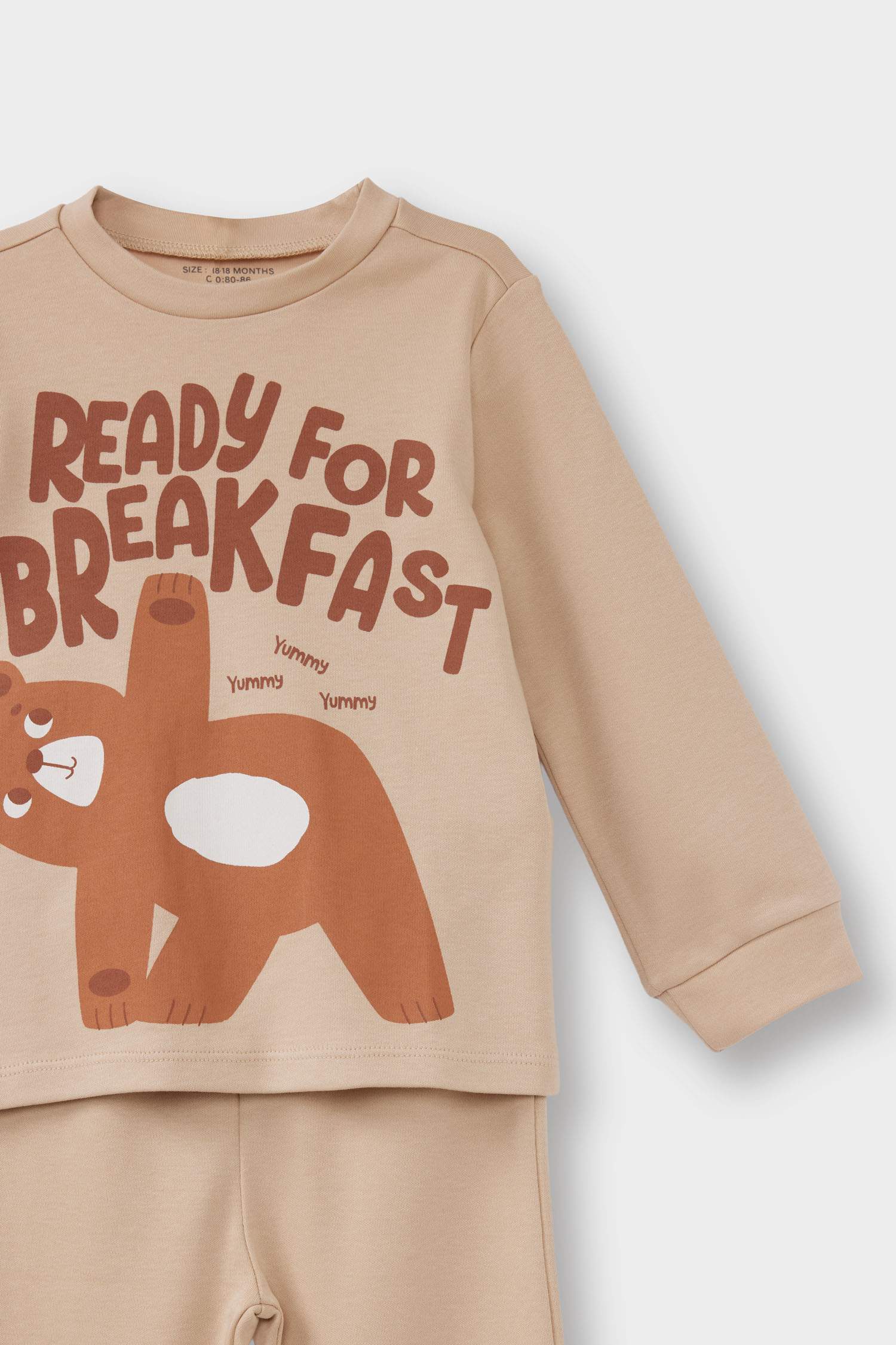 F0554A5_25AU_BG390_03_01.jpg Boys' Bear Print Long Sleeve Pajama Set