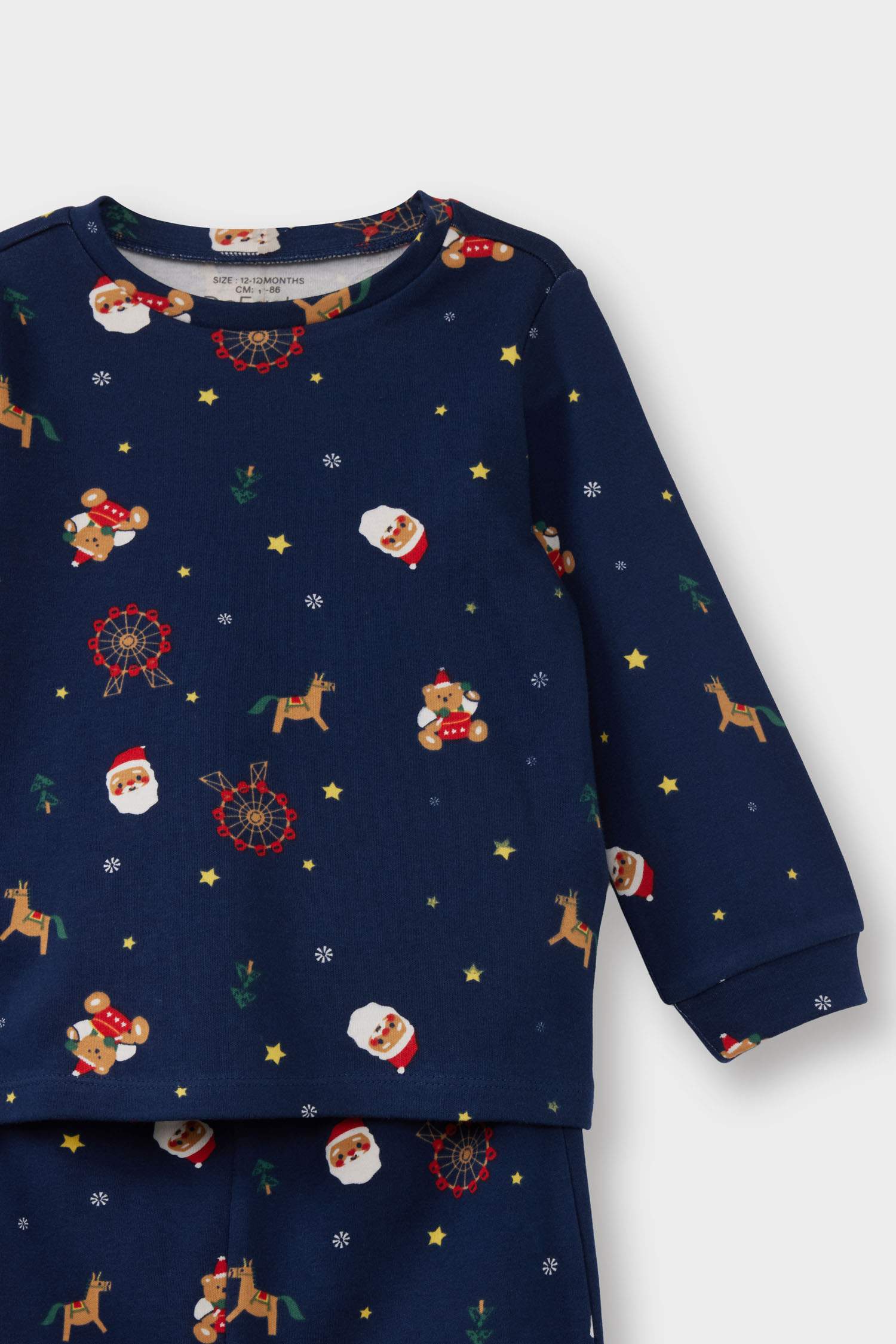 F0556A5_25AU_NV30_01_01.jpg Boys' Christmas Themed Long Sleeve Pajama Set