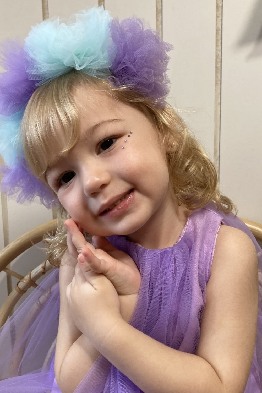 ULMB24ASGHAC007_1021_3.jpg Lilac Shades 5-Piece Tulle Pom-Pom Headband for Girls