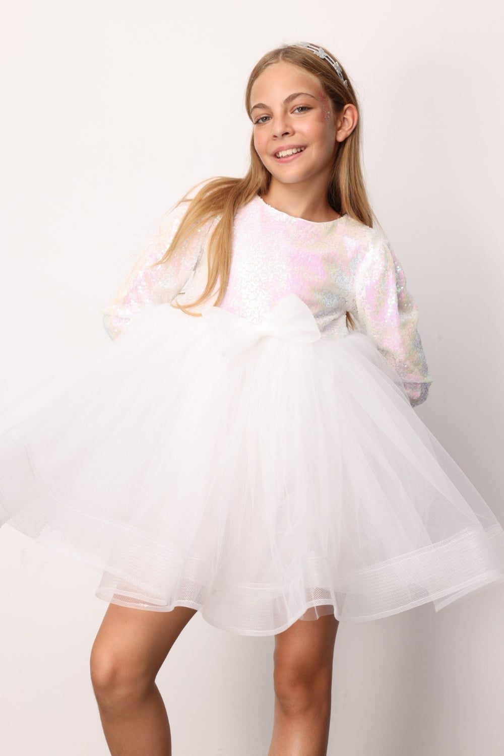ULMB25AWGDRE015_1005_3.jpg White Sequin Textured Bow Detail Girls Dress - Irene