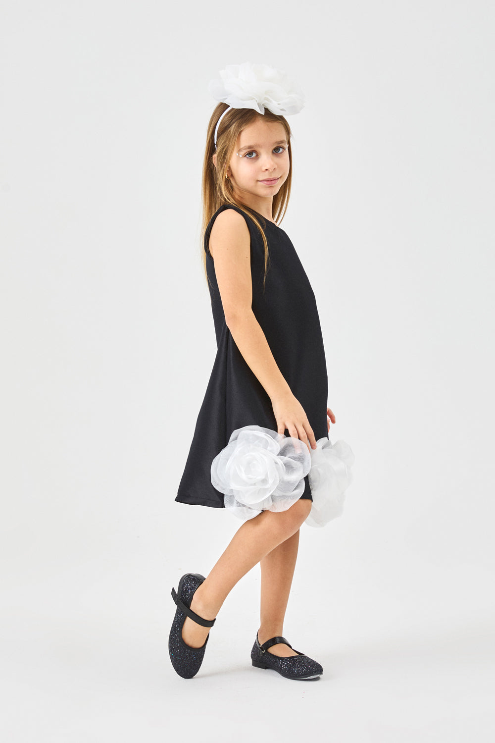 ULMB25SSGDRE002_1034_2.jpg Black Dress with Rose Detail for Girls - Paola