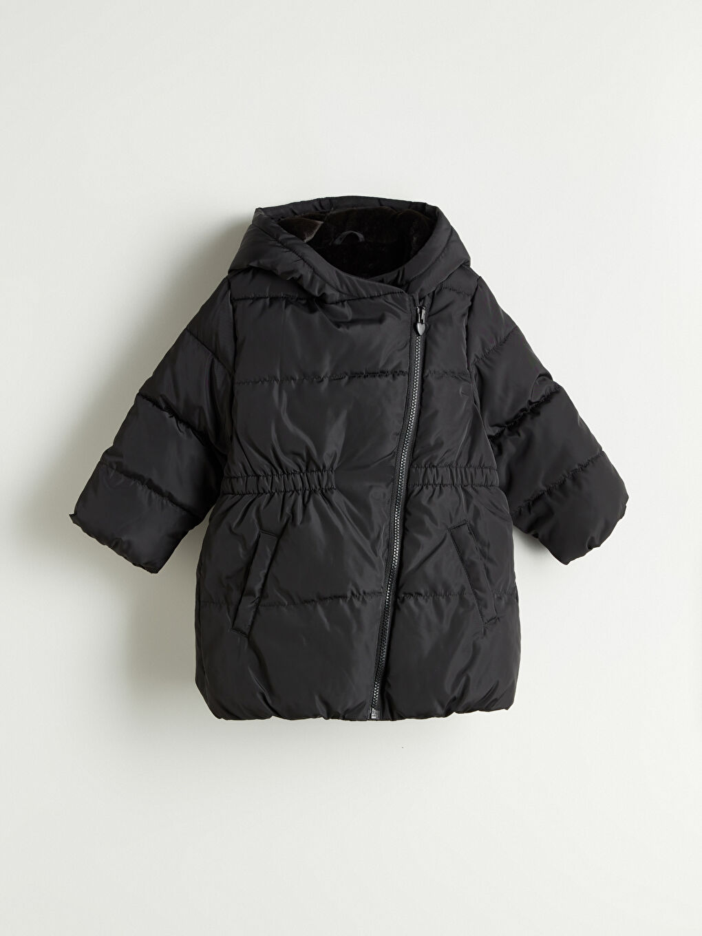 l_20252-w5g359z1-cvl_a.jpg LCW Kids Black Hooded Girls Puffer Jacket
