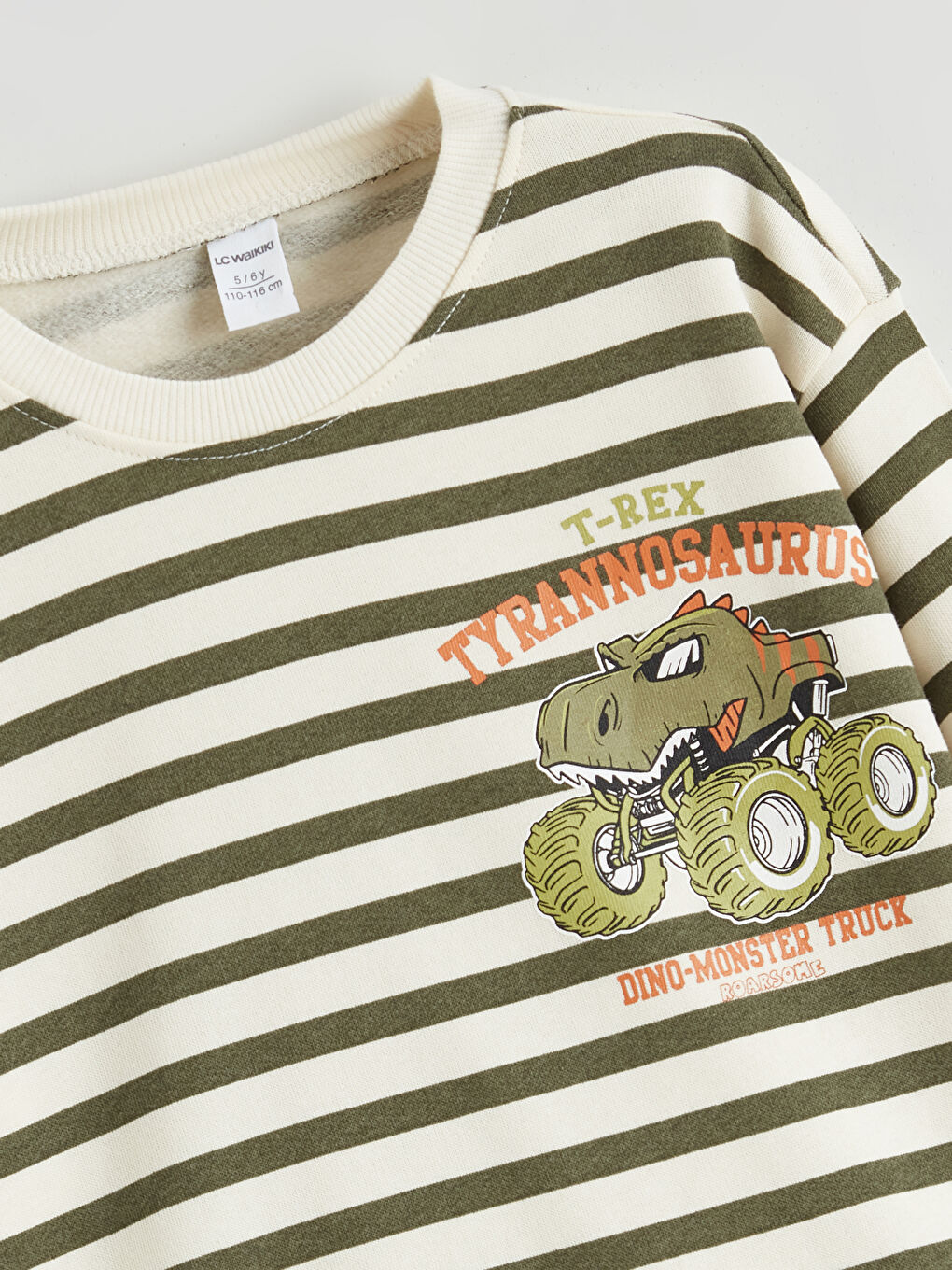 l_20252-w5jl59z1-lqa_a2.jpg LCW Kids Beige Printed Boys Sweatshirt and Jogger Pants