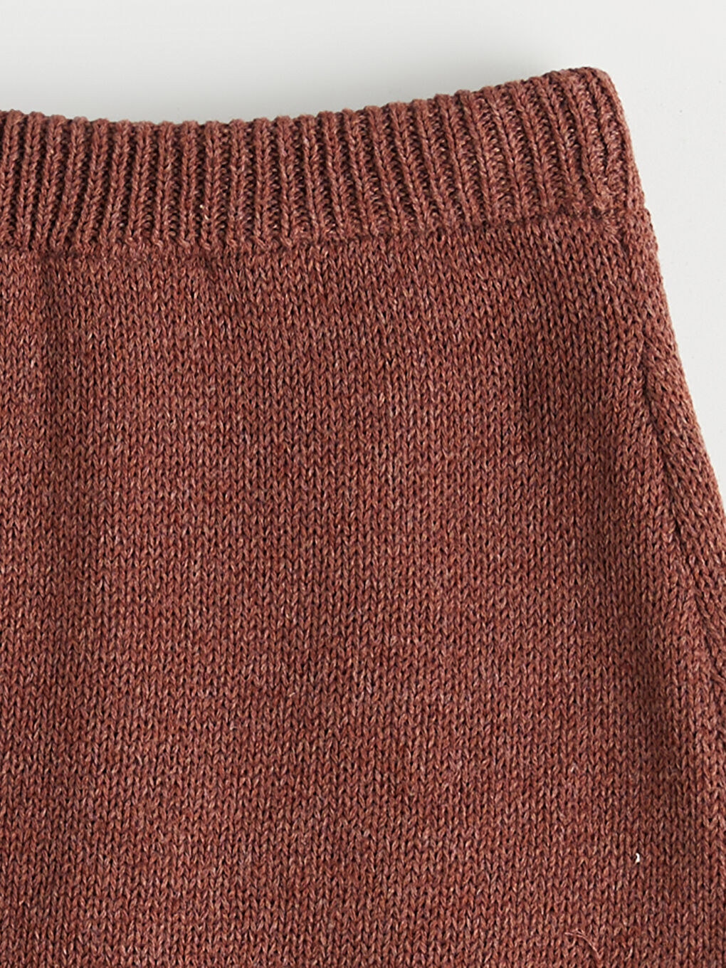 l_20252-w5ll42z1-hhb_a5.jpg LCW Kids Brown Bow Detail Girls' Knit Sweater and Skirt