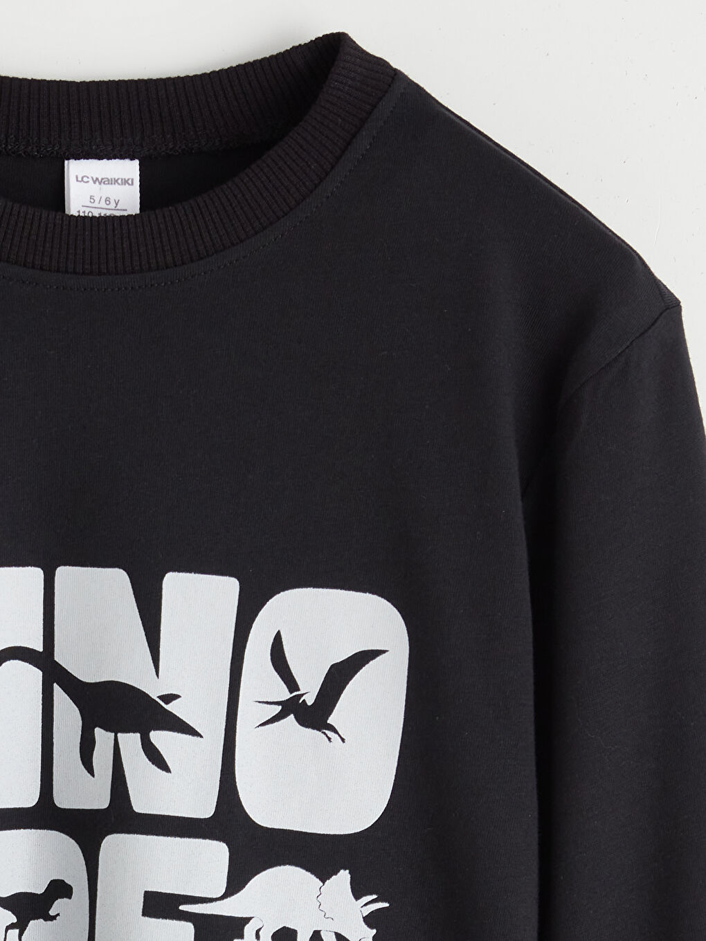 l_20252-w5mm56z1-cvl_a1.jpg LCW Kids Black Dinosaur Print Boys T-Shirt